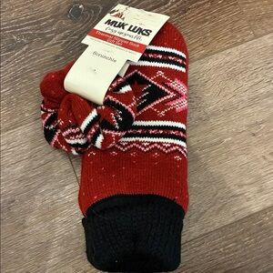 Muk Luks Thermal Slipper Socks & Scrunchie Winter Festive Gift Set. New!